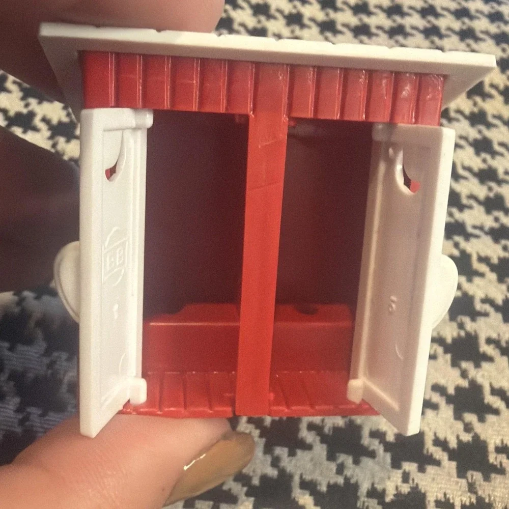 VINTAGE Plasticville HIS & HERS Red White 2
